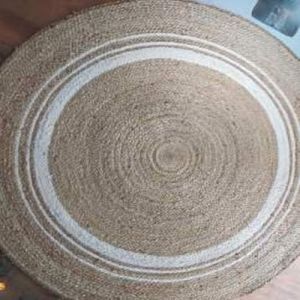 Round Jute Rug with White Border