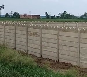7 Feet RCC Compound Wall