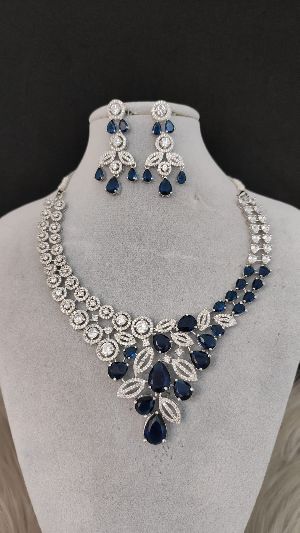 Ladies American Diamond Necklace Set