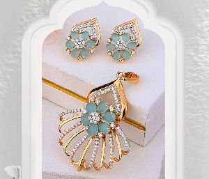 Ladies Artificial Party Wear Pendant Set
