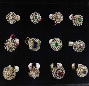 Ladies Artificial Party Wear Ring