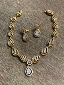 Ladies American Diamond Necklace Set