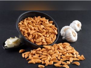 Dehydrated Garlic Cloves