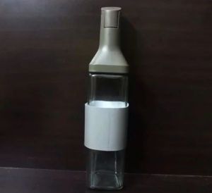 SR262G 500ml Gravity Lid Oil Dispenser