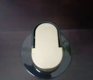 SR032B 750ml Gravity Lid Oil Dispenser