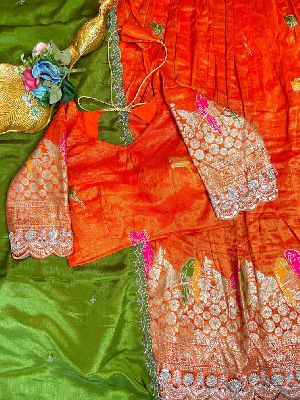 pure tissue silk zari weaving meena work saree