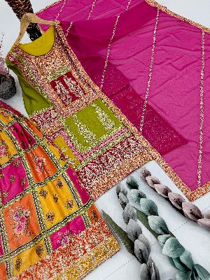 Pakistani Sharara Suits