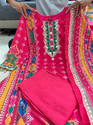 Women Pink Printed Cotton Anarkali Suit Set