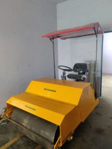 1 Ton Single Drum Cricket Pitch Roller