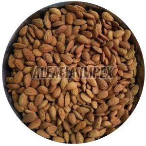 Regular Almond Nuts