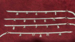 Stylish Ladies Silver Anklets