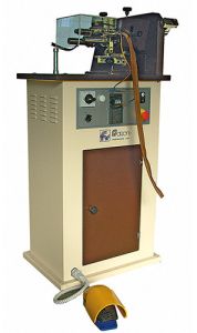 R/81 Strap Trimming and Mignon Folding Machine