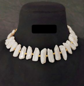 Baroque Pearl Brass Necklace