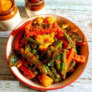 Tasty Mixed Vegetable Pickle