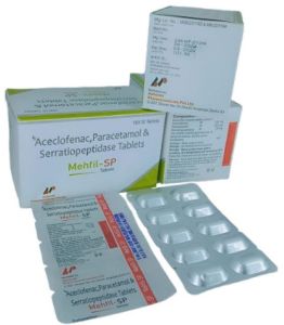 Aceclofenac Paracetamol Serratiopeptidase Tablet