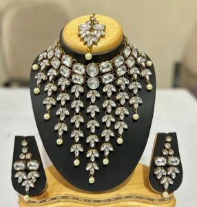Grand Kundan & Pearl Long Bridal Necklace Set