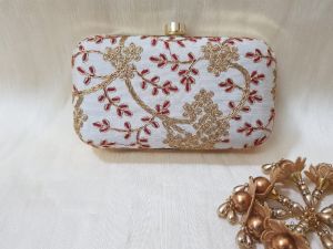 Handmade Kashmiri Crewel Embroidery Clutch