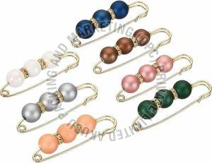 Stylish Artificial Pearl Saree Pin