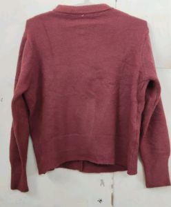 Maroon Ladies Woolen Cardigan