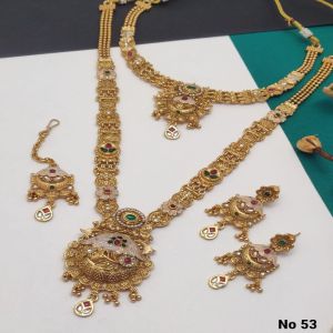 Matt Necklace Set