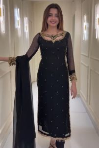 Ladies Black Party Wear Suit