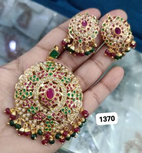 Bandhai Earrings