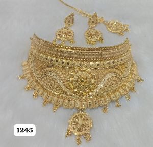 Ladies Gold Necklace