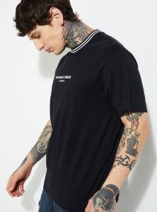 Mens Black Round Neck Cotton Printed T-Shirt