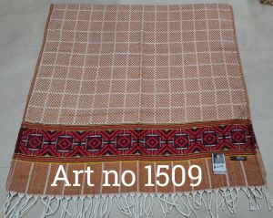 Ladies Kullu Printed Woolen Shawl