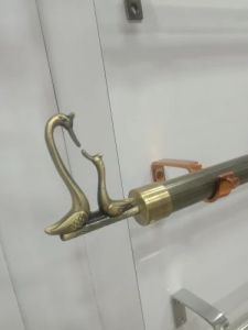 Brass Fancy Curtain Bracket