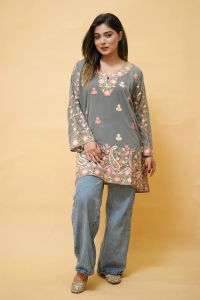 Ladies Designer Kashmiri Kurti