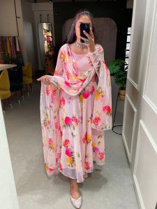 Ladies Designer Kashmiri Kurti