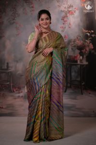 Ladies Designer Lehariya Saree