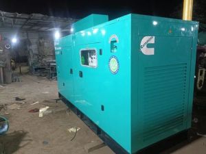 250 kVA Cummins Silent Diesel Generator Set