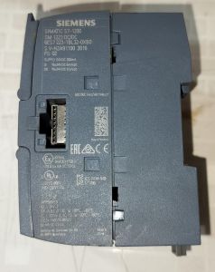 Siemens 6ES7 223-1BL32-0XB0 Programmable Controller