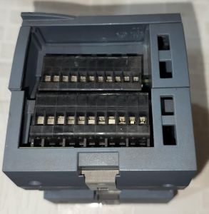 Siemens 6ES7 223-1BL32-0XB0 Programmable Controller