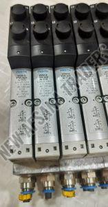 Festo Solenoid Valve 3 Way 110VAC 50/60Hz VSVA-B-T32C-AZD-A2-1T1L