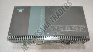 Siemens Simatic IPC427C 6ES7675-1DJ30-OAAO Microbox PC