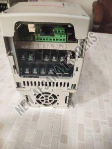 Allen-Bradley PowerFlex40 22B-A5P0N104 AC Drive, 240 VAC, 1 Phase, 1 HP Tsted