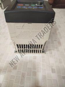 Allen-Bradley PowerFlex40 22B-A5P0N104 AC Drive, 240 VAC, 1 Phase, 1 HP Tsted