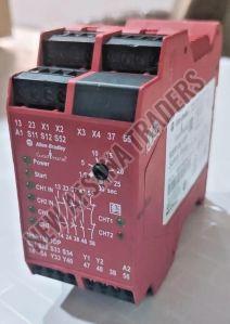 Allen Bradley 440R M23092 MSR138 1DP Safety Relay