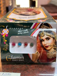 Glamm Hub Bindi
