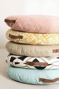Multicolor Decorative Round Cushion