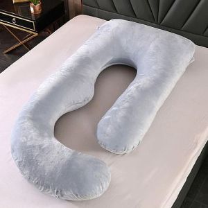 Chilling Home Pregnancy Pillow