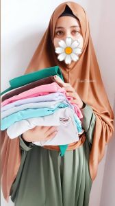 Prayer Half Hijab