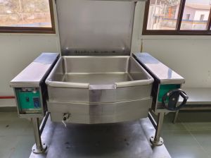 Tilting Boiling Induction Pan