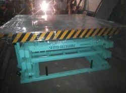 4 Ton Mild Steel Industrial Lifts