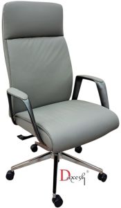 Leatherette Chair Df 334