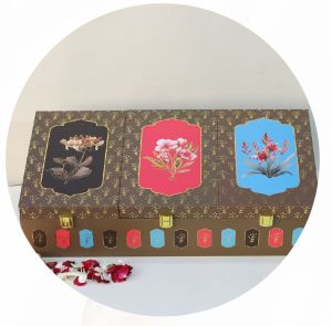 Royal Bloom Trifold Gift Box