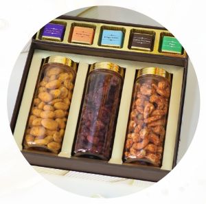 Golden Harmony Gift Box